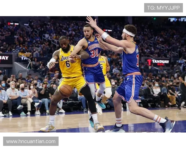 2018年NBA季后赛鹈鹕逆袭湖人展现强大实力的精彩对决回顾