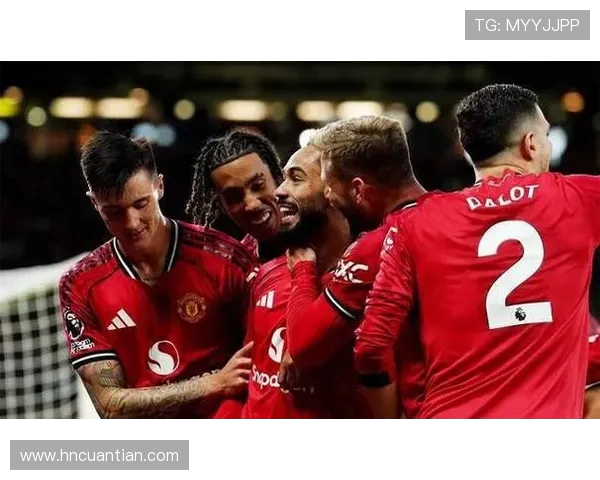 布赖顿主场迎战曼联双方争夺英超关键三分之战