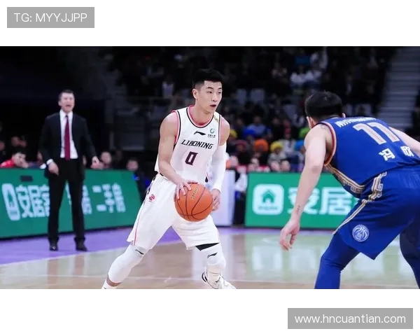 高诗岩的篮球之路：从青涩少年到赛场明星的成长故事