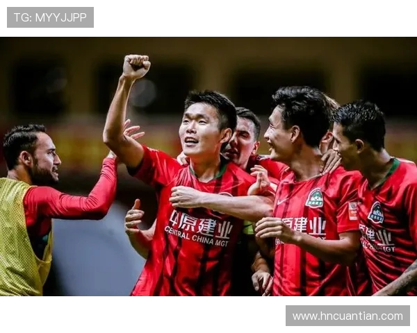 南京排球队在邀请赛中以84分稳居积分榜首位争夺冠军势头强劲