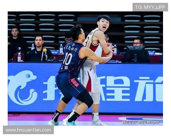 广州排球队盯防革新探索新战术提升整体防守能力的深度分析